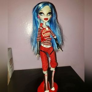 Monster High Ghoulia Wave 1